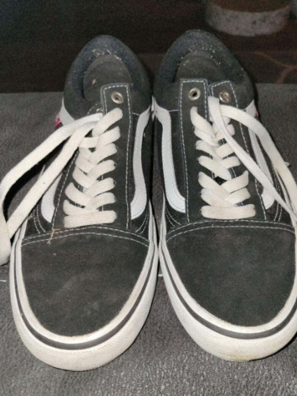 Men's size 8 Van's shoes